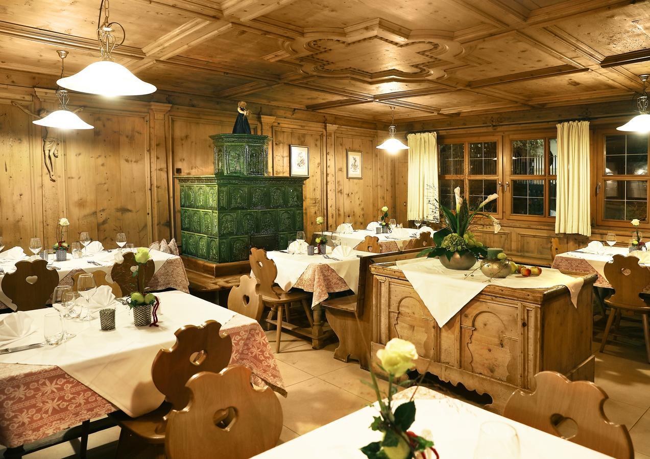 Hotel Maria Theresia Silandro Extérieur photo
